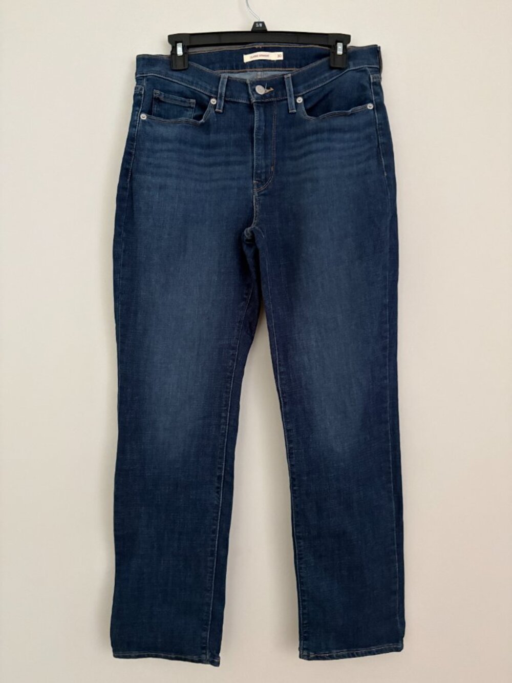 Levi’s Women's Blue Classic Straight Leg Jeans Normcore Clean Girl Academia 30